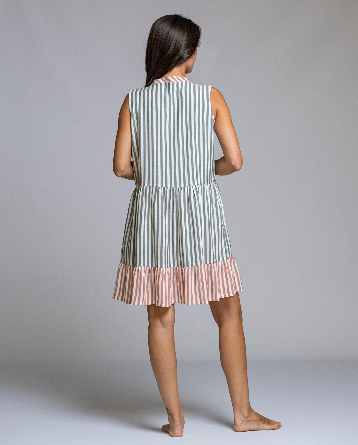 Vestido corto de rayas bicolor SEÑORETTA