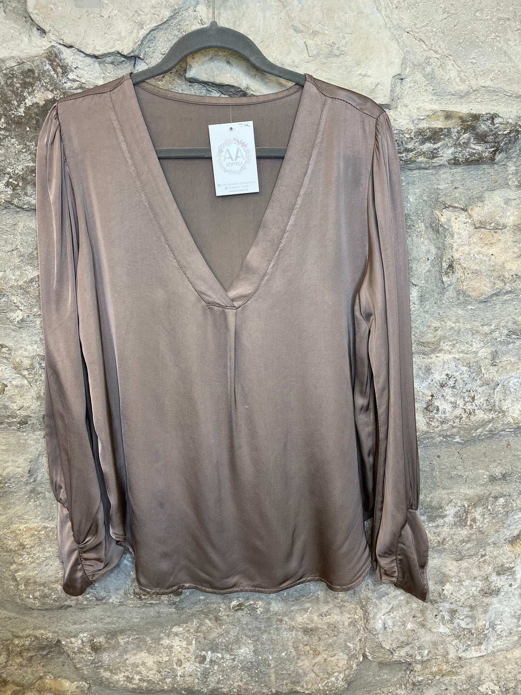 Blusa Satén manga larga ATIPYCA